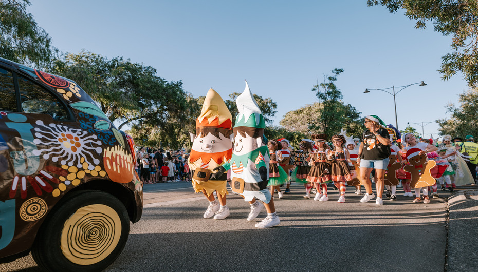 Mandurah Christmas Pageant [Mandurah, WA]