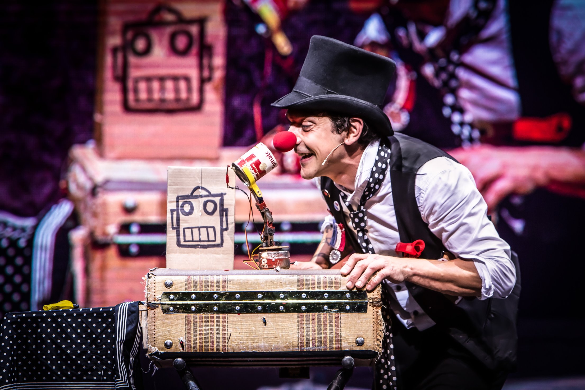 Mario the Maker Magician [Geelong]